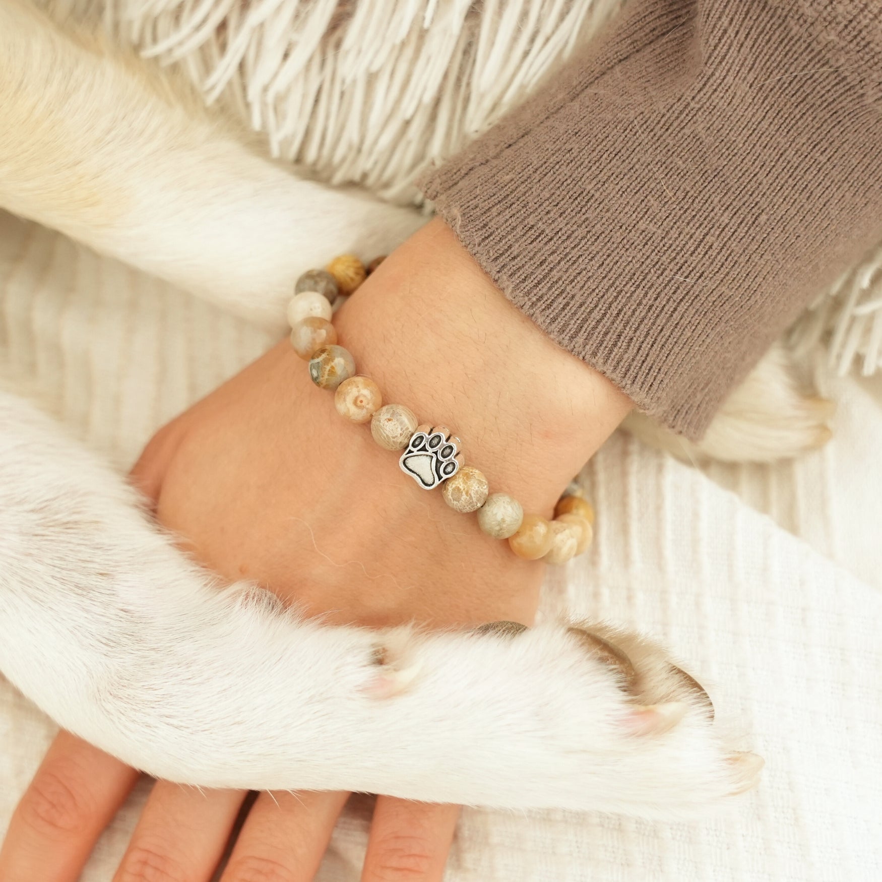 Paw print bracelet - sandstone