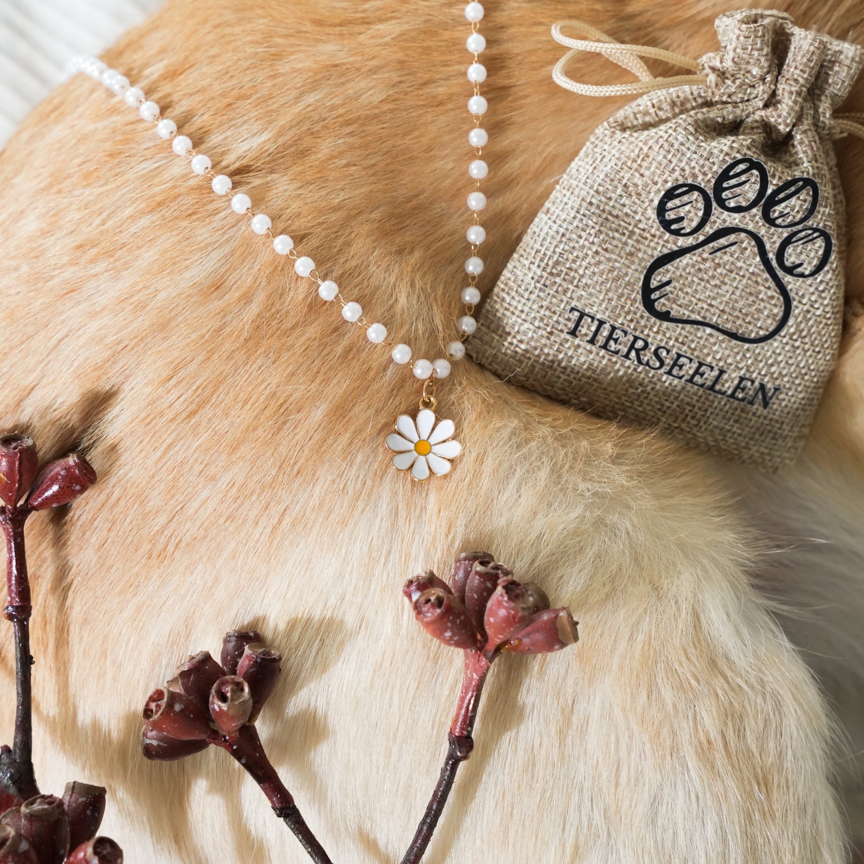 Flower Magic Necklace