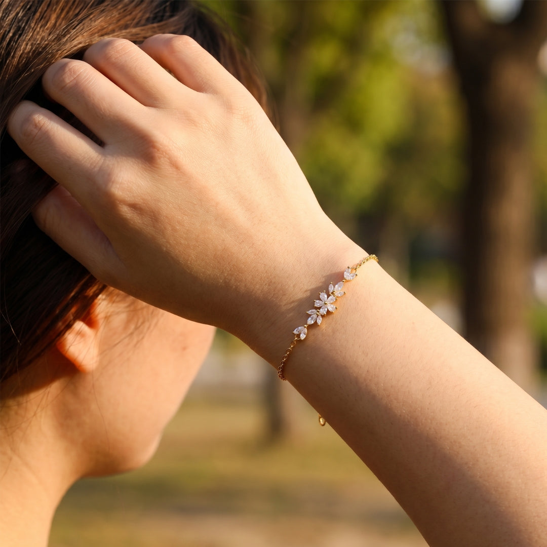 Funkelblüte Armband