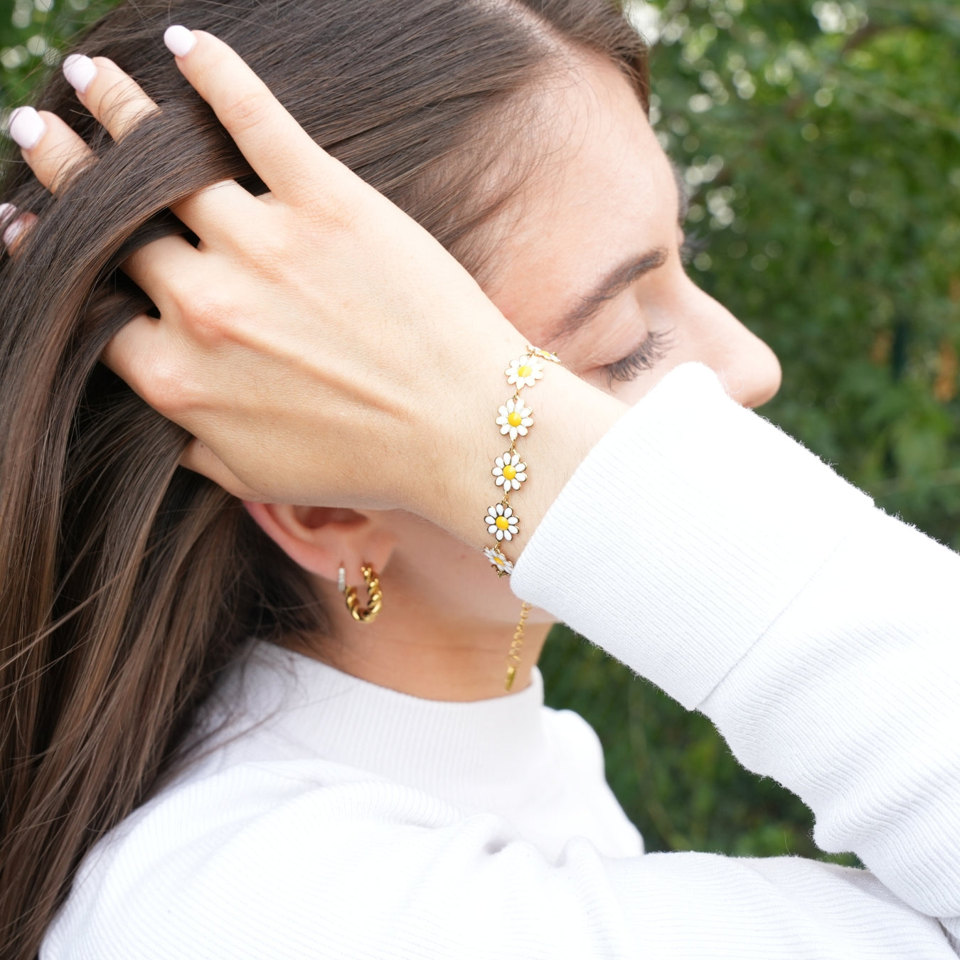 Daisy bracelet