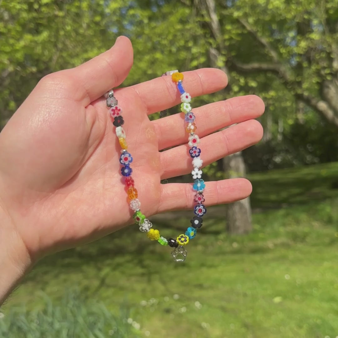 Flower meadow chain